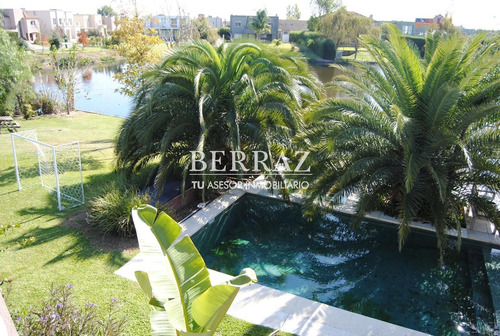 Imagen 26 de 30 de Casa En Venta En San Francisco, Villanueva, Tigre