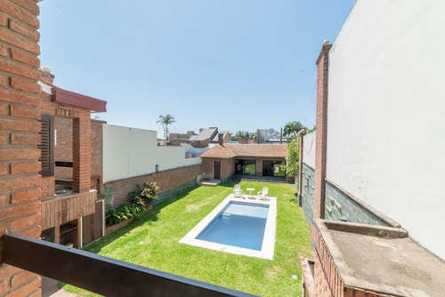 Casa En Venta En Guadalupe