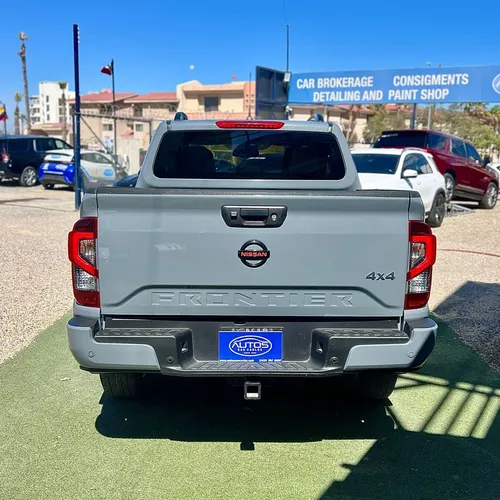 Nissan Frontier 4.0 Pro-4x V6 4x2 At