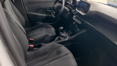 Imagen 10 de 22 de Peugeot 208 Allure 2022