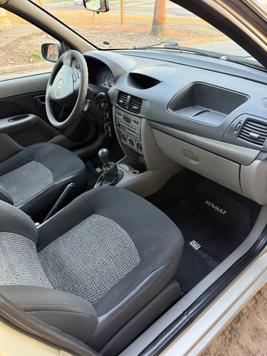 Renault Symbol 1.6 Pack