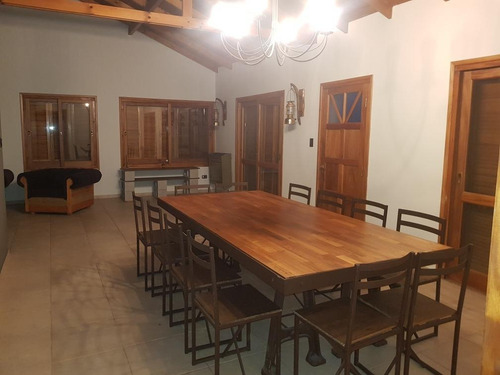 Imagen 9 de 22 de Casa Quinta En Venta - 3 Dormitorios 2 Baños - 220mts2- 9 De Julio