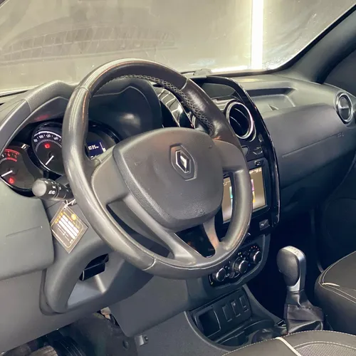 Renault Duster Oroch 2.0 Intens
