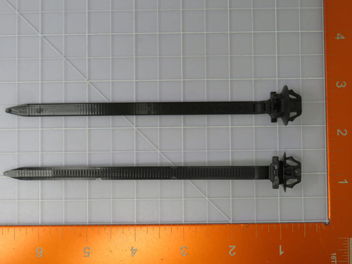Lot Of 147 Da Inc 82711-16830 Clamp, Wiring Harnes Ccs