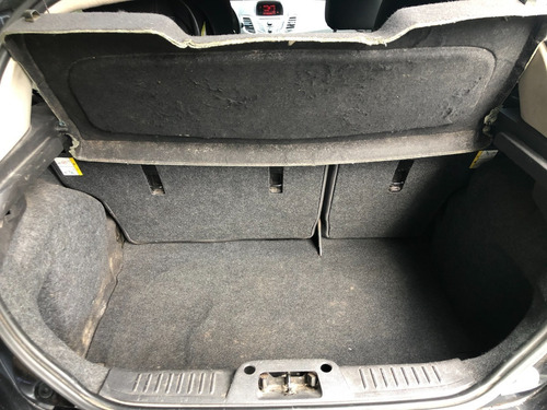 Ford Fiesta Kinetic Design 1.6 Design 120cv Titanium