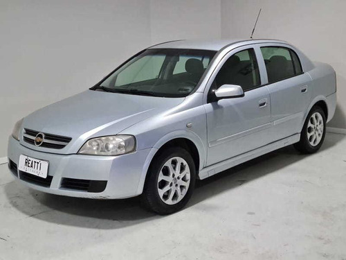 Imagem 13 de 14 de Chevrolet Astra Sedan Advantage 2.0 Flex