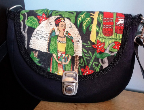 Cartera De Frida Calo Excelente Estado Forrada Por Dentro