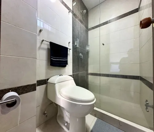 Se Alquila Lindo Apartaestudio En Quinto Piso Con Ascensor Para Renta Corta O De Larga Estancia