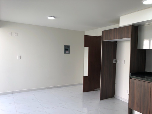 Imagen 5 de 21 de Venta De Casa En Luis Montes De Oca Ciudad Satelite