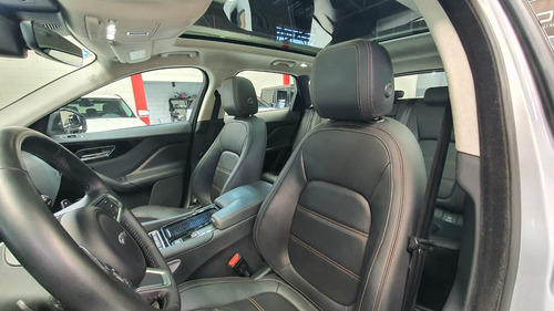 Jaguar F-PACE 3.0 Prestige At