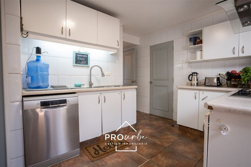 Casa En Venta En Peñalolén