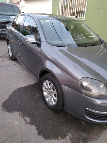 Imagen 3 de 12 de Volkswagen Bora Style 2.5 Automático