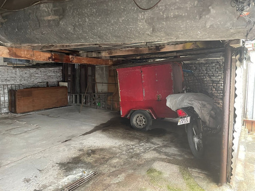 Imagen 5 de 11 de Parking - Garage Con 35 Plazas Fijas