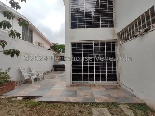 Casa En Venta El Marqués Jg