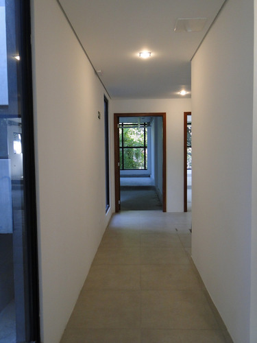 Imagem 16 de 30 de Comercial Para Alugar Com 890m² Por R$ 16.900,00 No Bairro São Francisco - Curitiba / Pr - Prl0002