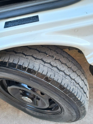 Imagem 11 de 12 de Hyundai Hr Baú