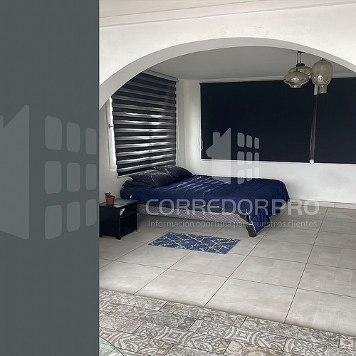 Dúplex Con 3 Baños + 7 Privados. A Pasos Del Metro