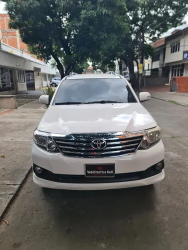 Toyota Fortuner 2.7l 4x2