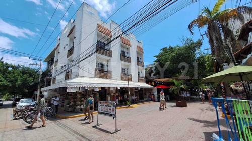 Se Renta Edificio De Departamentos 5ta Avenida Y Calle 26 Playa Del Carmen P4177