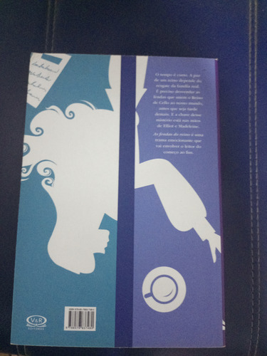 As Cores De Madeleine As Fendas Do Reino Livro 2