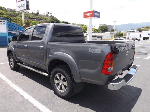 Imagen 5 de 9 de Toyota Hilux Kavak