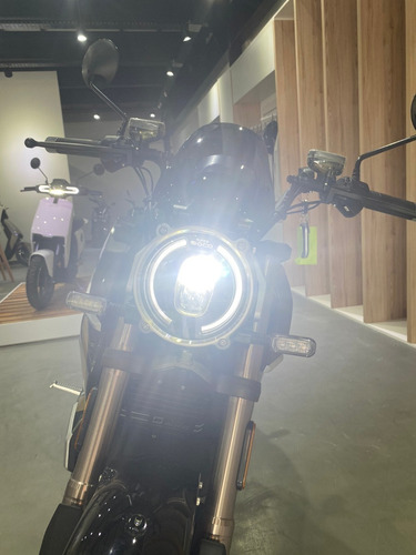 Imagen 9 de 17 de Moto Eléctrica Super Soco Tc Wanderer Vintage Green