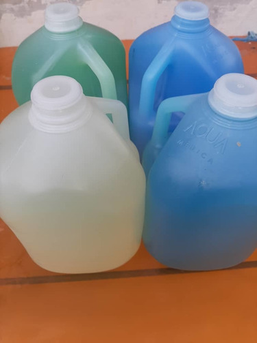Imagen 2 de 2 de Leisol. Desinfectantes De Calidad Por Caja. Galones De 4lts