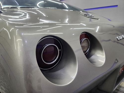 Imagen 6 de 17 de Chevrolet Corvette 25aniversario