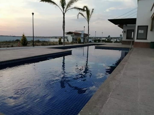 Imagen 4 de 10 de Terreno Comercial Cd. Maderas Leon