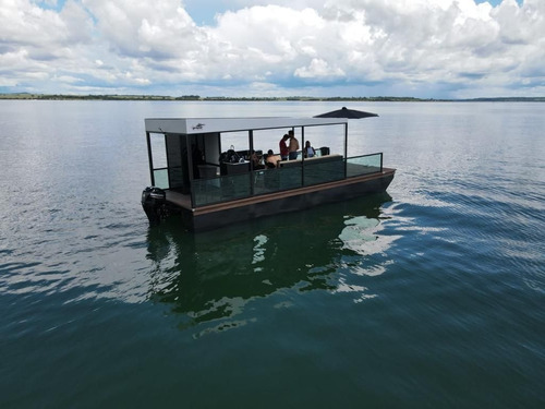 Imagem 2 de 9 de Flutuante Prime C/ Motor Mercury 60hp 4 Tempos