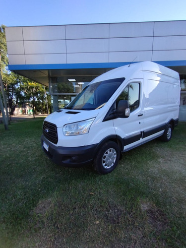 Ford Transit 2.2 Furgon Mediano 350m