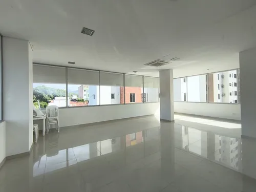 Apartamento En Arriendo En Quinta Bosch. Cod A19441