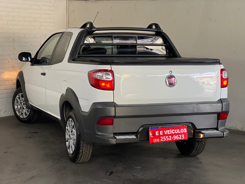 Fiat Strada 1.4 Hard Working Cab. Dupla Flex 3p