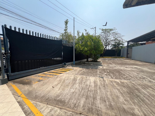 Oficina Con Almacen En Renta Villahermosa