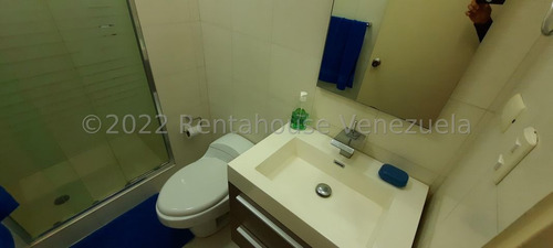 Imagen 10 de 14 de En Venta La Alameda Mls 22-22428