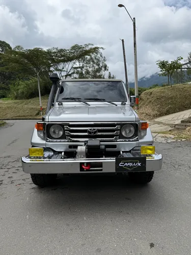 Toyota Land Cruiser 4.5 Fzj75 Macho