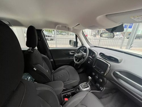 Jeep Renegade 1.8 Sport At6