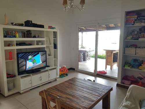 Imagen 16 de 30 de Casa En Venta - Barrio San Benito - Villanueva - Tigre