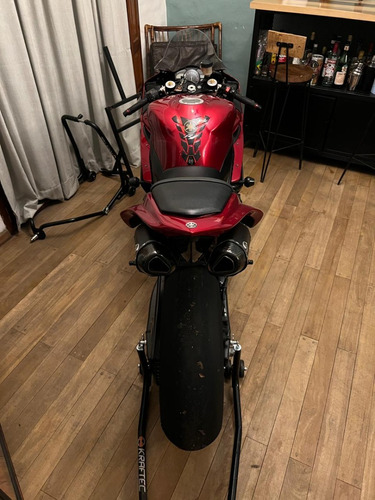 Imagen 19 de 25 de Yamaha R1 2007
