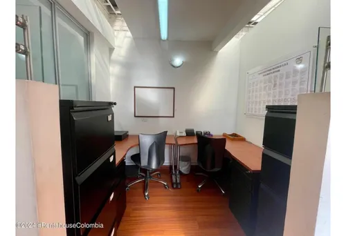 Comercial En Nicolas De Federman Rah Co: 25-834