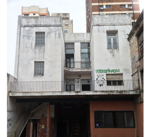 Imagen 2 de 28 de Dueño Directo - 1700 M² - Venezuela 2587 / Galpon - Edificio