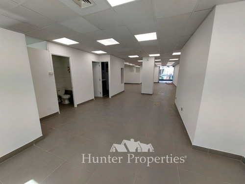 Local Comercial, Excelente Ubicación, Arriendo Lo Barnechea