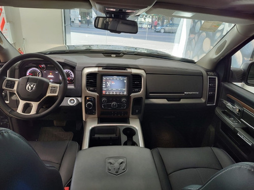 Imagen 11 de 16 de Ram 1500 Laramie 5.7l Automatica At8 4x4 $