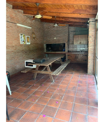 Imagen 14 de 16 de Venta Casa Fisherton!!! Retasada