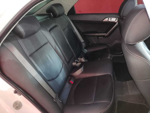 Imagem 14 de 15 de Kia Cerato Sx3 1.6 Atnb 2013