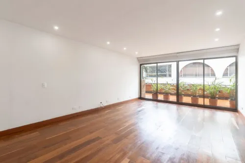 Apartamento En Venta En La Cabrera. Cod V22516