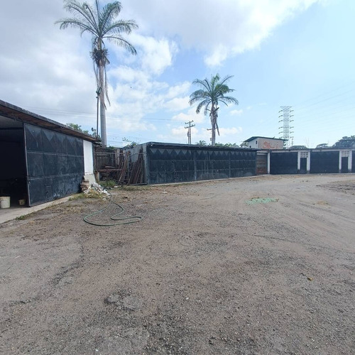 Terreno Industrial De 7,088 M² Con Infraestructuras Variadas, En San Diego, Al Lado De La Samsung, Multimax Y La Ciu A La Altura De La Autopista Regional Del Centro Rp.