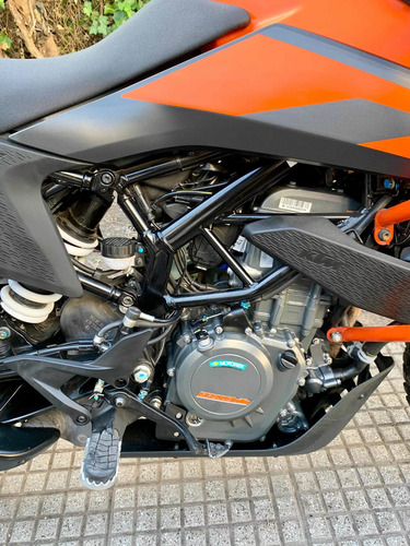 Imagen 5 de 19 de Ktm Adventure 390