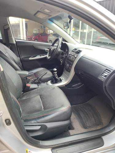 Imagen 13 de 16 de Toyota Corolla 2014 1.8 Xrs 136cv