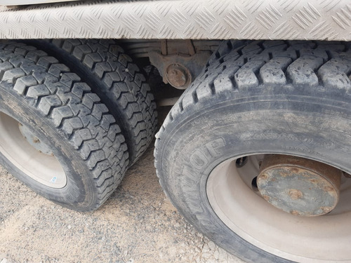Iveco Trakker 360 8x4 Hormigonero